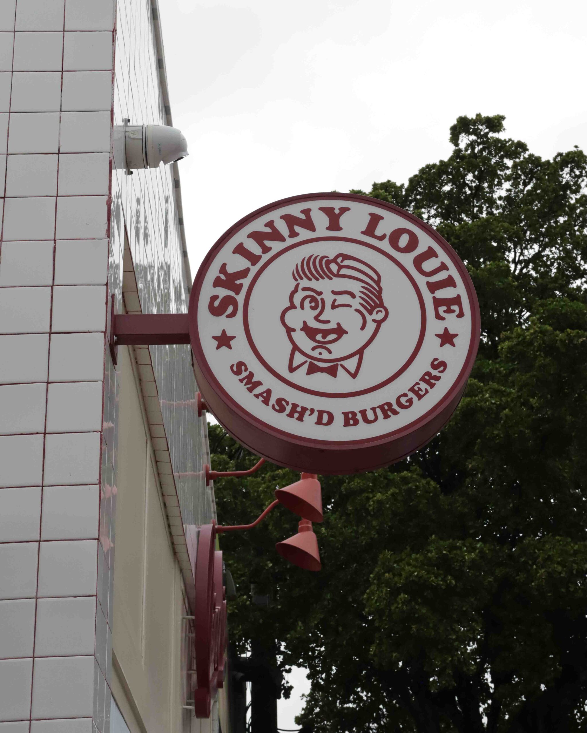 SKINNY LOUIE (2)